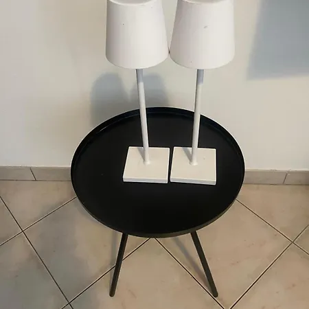 アパート Bilocale House Gaudio 23 - A 1 Minuto Dall'ariston - Wifi サンレモ